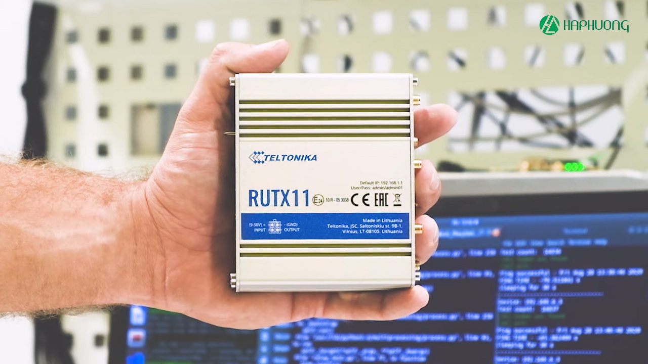 Hình ảnh thực tế thiết bị Router 3G/4G công nghiệp Teltonika RUTX11